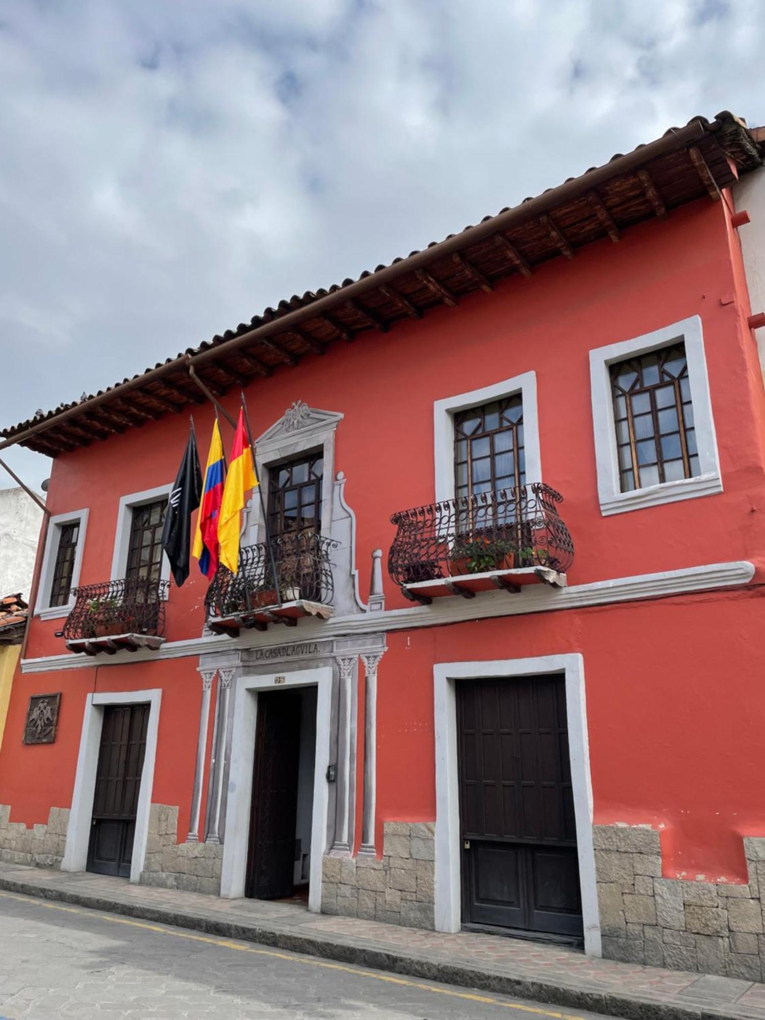 Nass Casa Del Aguila Hotel Cuenca Exterior photo